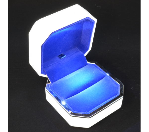 Moment Collection White/Blue LED Ring Box 3" x 3" x 2"